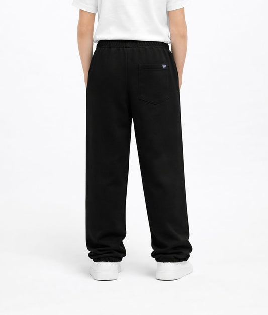 Black oversize pants